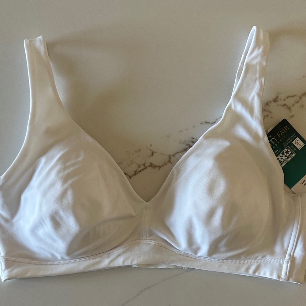 Vanity Fair White Bra Medium